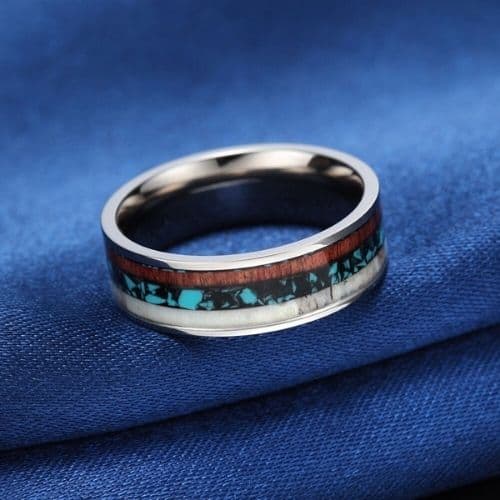 Bague en titane pour hommes - avec bois, opale bleue et noire et os de bois de cerf