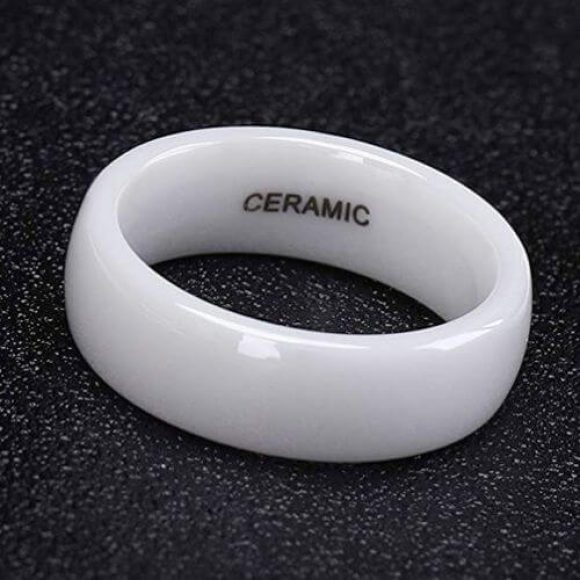 Bague en céramique pour homme - Bande de conception de style moderne en forme de dôme poli blanc de 6 mm