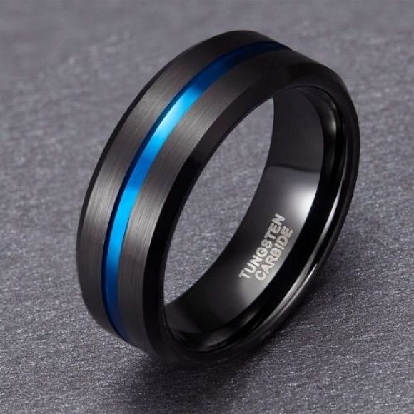 Anneau en tungstène noir brossé avec bleu cobalt au centre, design de style moderne