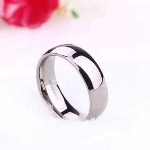 bague pour homme en argent 6 mm ou 8 mm en titane design de style traditionnel moderne
