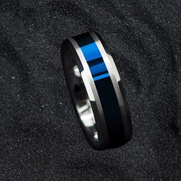 Bague bleue et argentée hautement polie pour hommes, design de style moderne, ajustement confortable